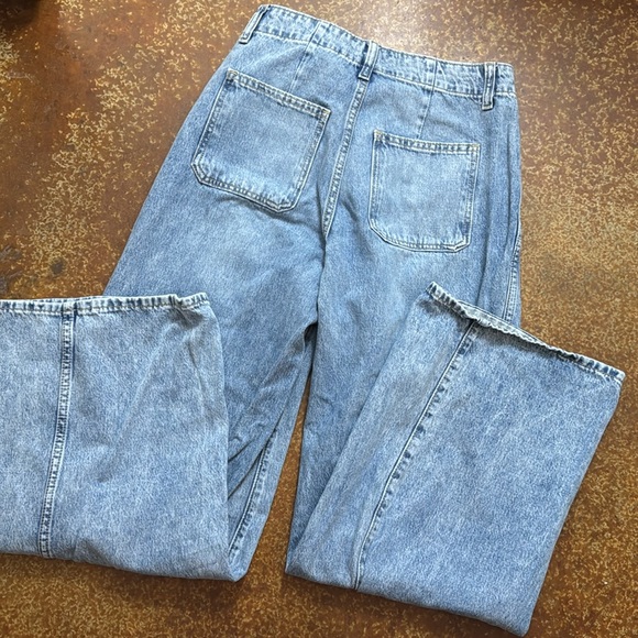 Old Navy High Ride Baggy Wide Leg - Picture 4 of 5